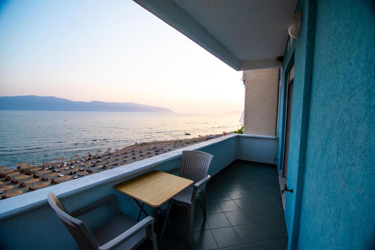 Beachsite Vlorë Buitenkant foto